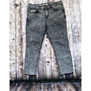 Wild Blue grey acid wash legging raw hem jeans